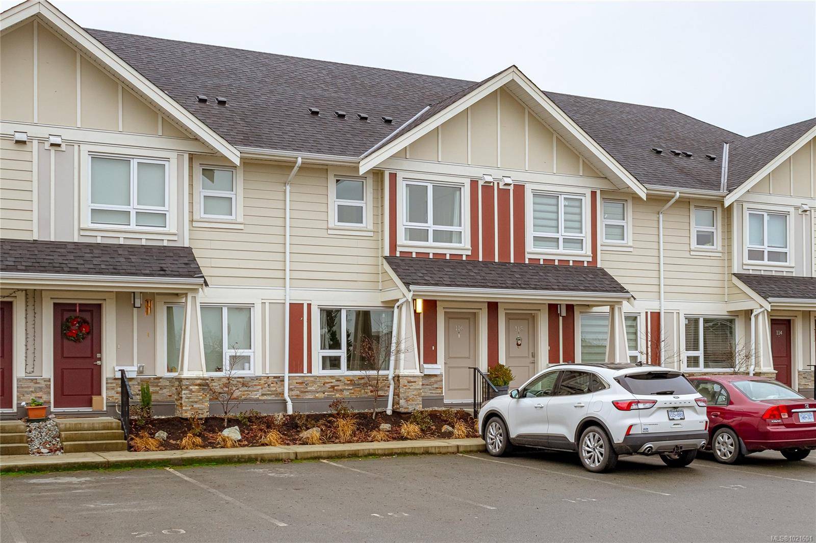 Duncan, BC V9L 4B4,3248 Sherman Rd #116