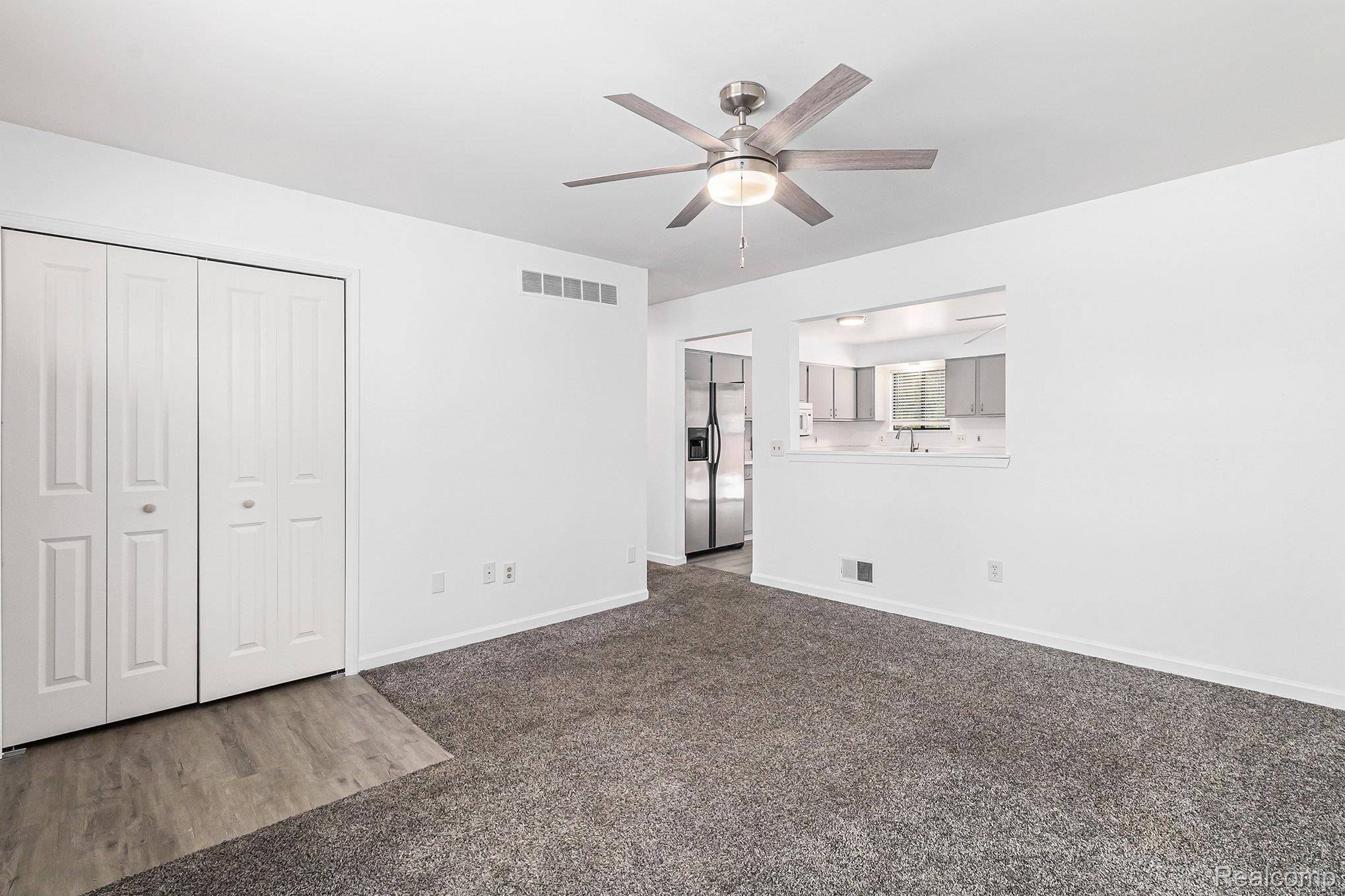 Westland, MI 48186,33670 Harvard ST