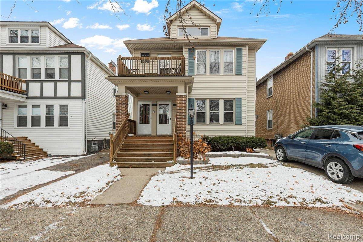 Grosse Pointe Park, MI 48230,1318 Wayburn ST