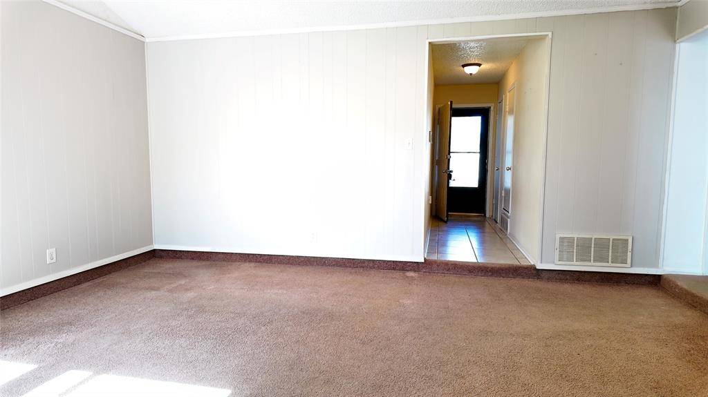 Watauga, TX 76148,6432 Grasshopper Drive