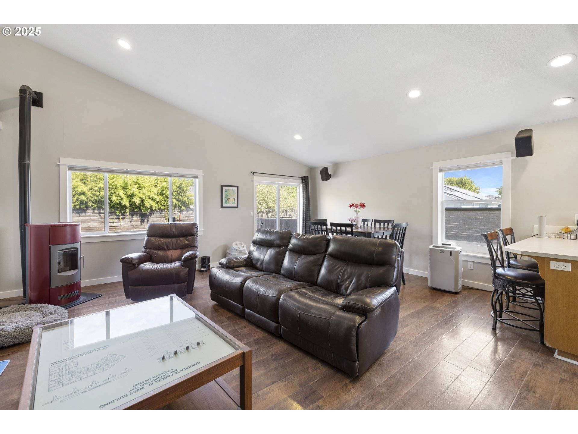 Dayton, OR 97114,707 ASH ST