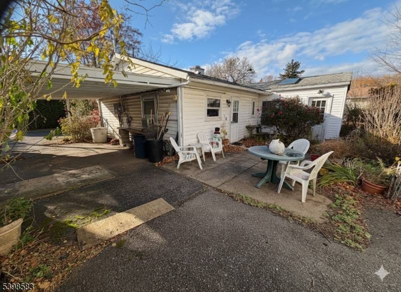 Lopatcong Twp., NJ 08865,433 Stelko Ave