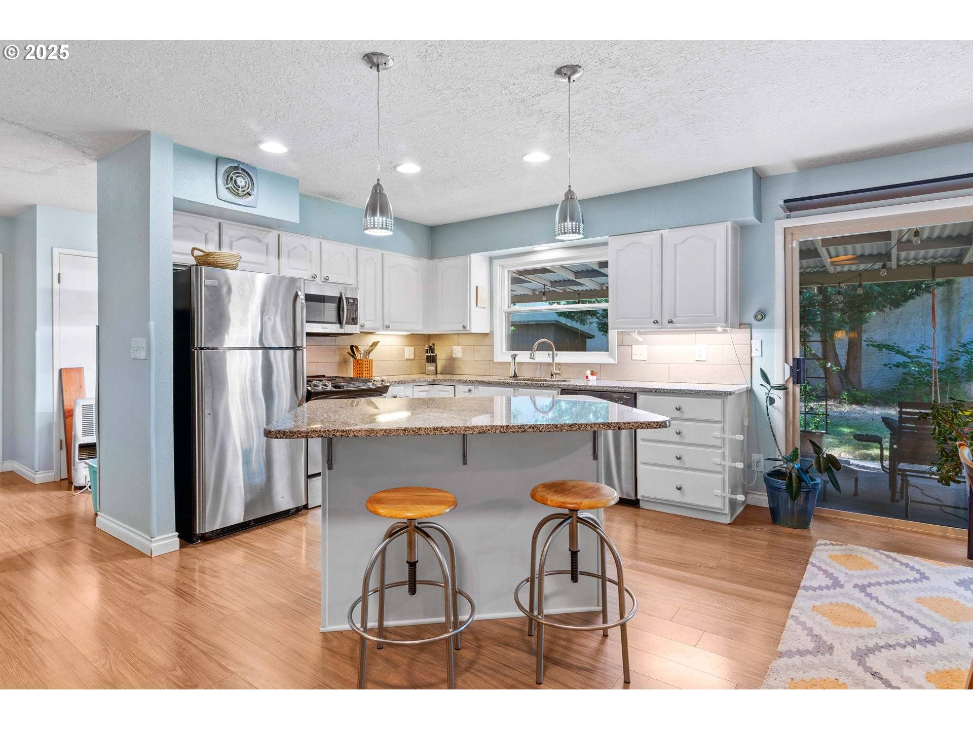 Portland, OR 97230,16230 NE HOYT ST