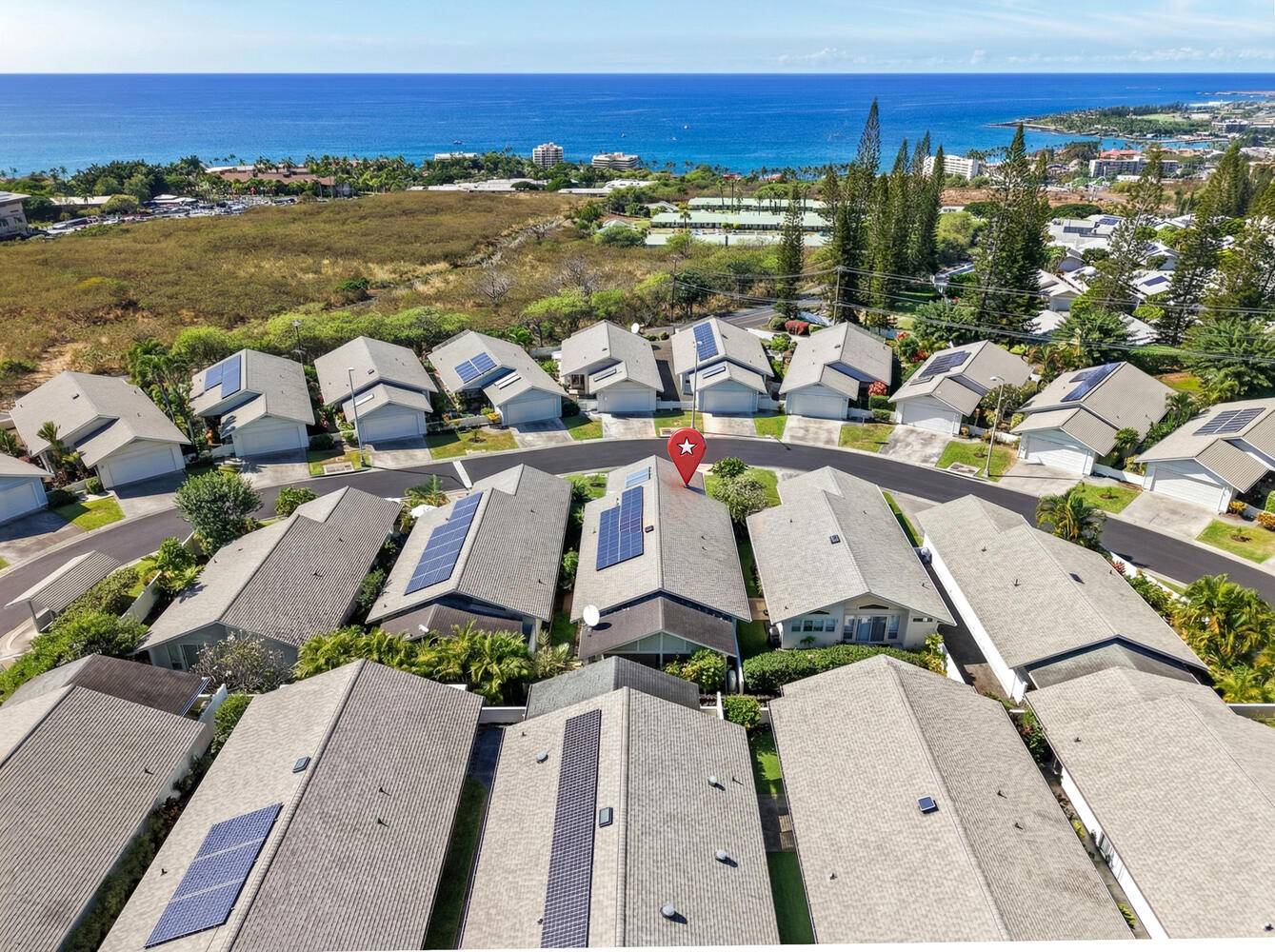 Kailua-kona, HI 96740,75-234 NANI KAILUA DR #83