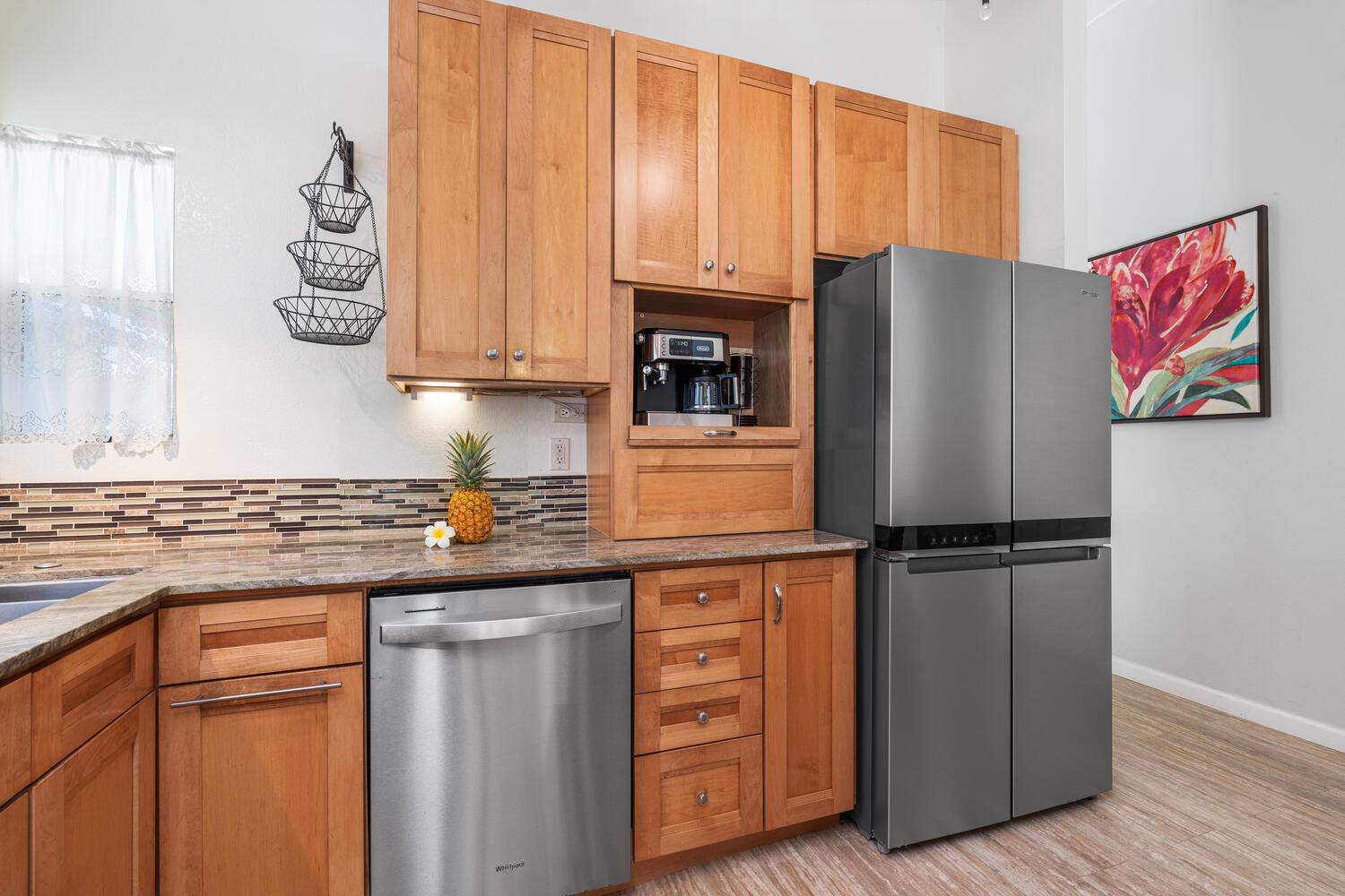 Kailua-kona, HI 96740,75-234 NANI KAILUA DR #83