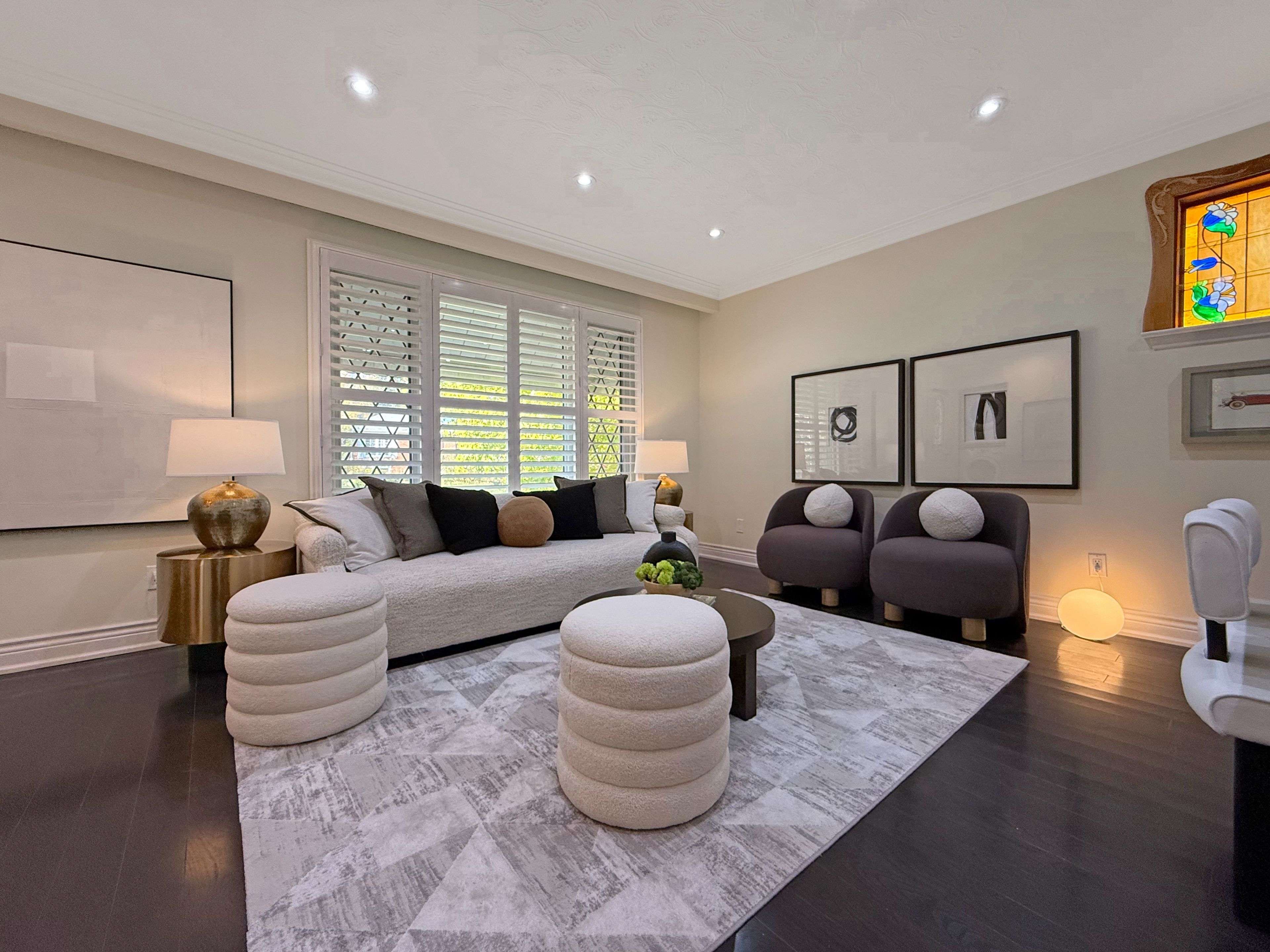 Toronto E09, ON M1P 4G2,81 Meldazy DR