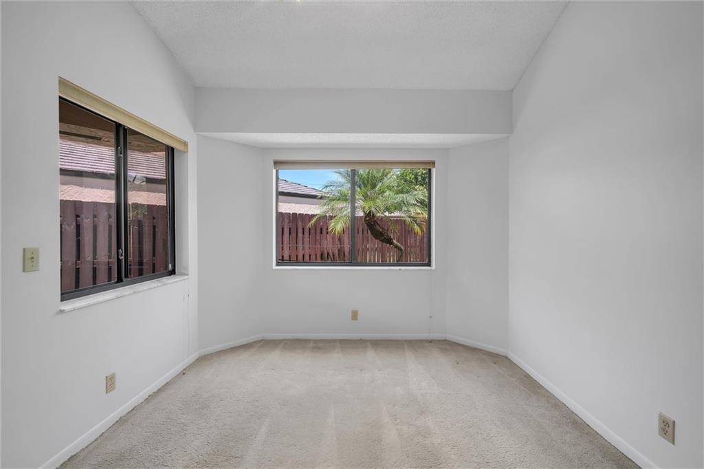 Plantation, FL 33324,9364 Chelsea Dr N