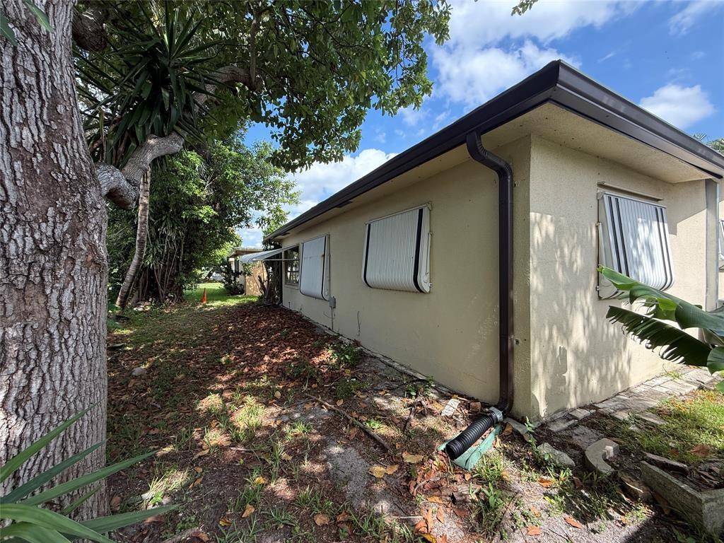 Tamarac, FL 33319,4314 NW 47th Ct