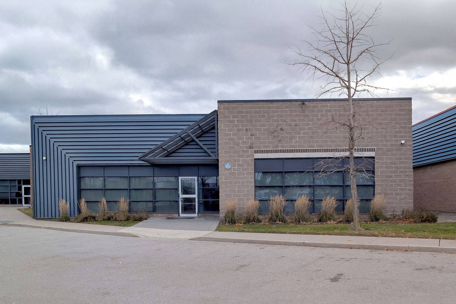 Mississauga, ON L4W 5A1,5155 Spectrum WAY