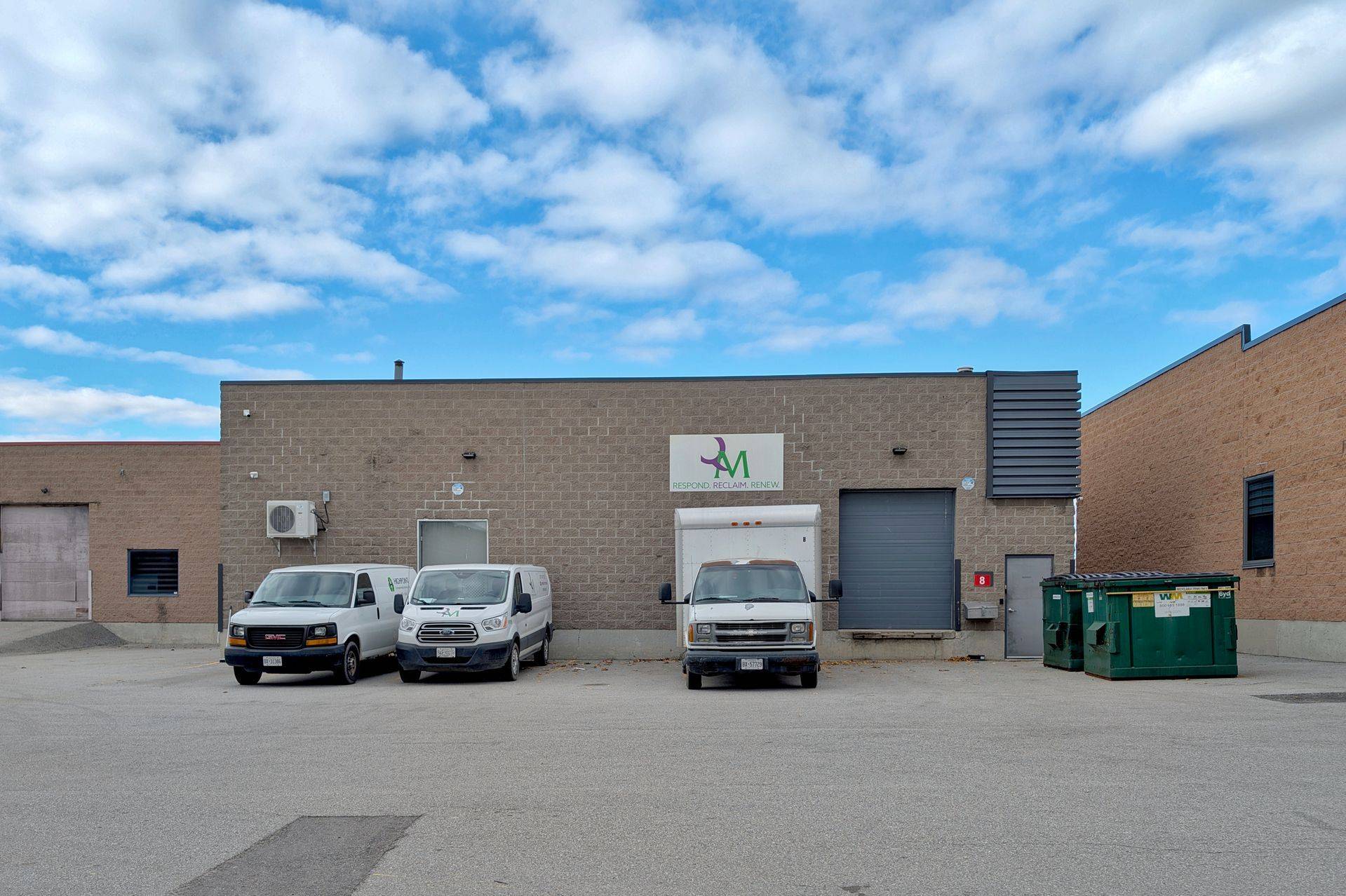 Mississauga, ON L4W 5A1,5155 Spectrum WAY