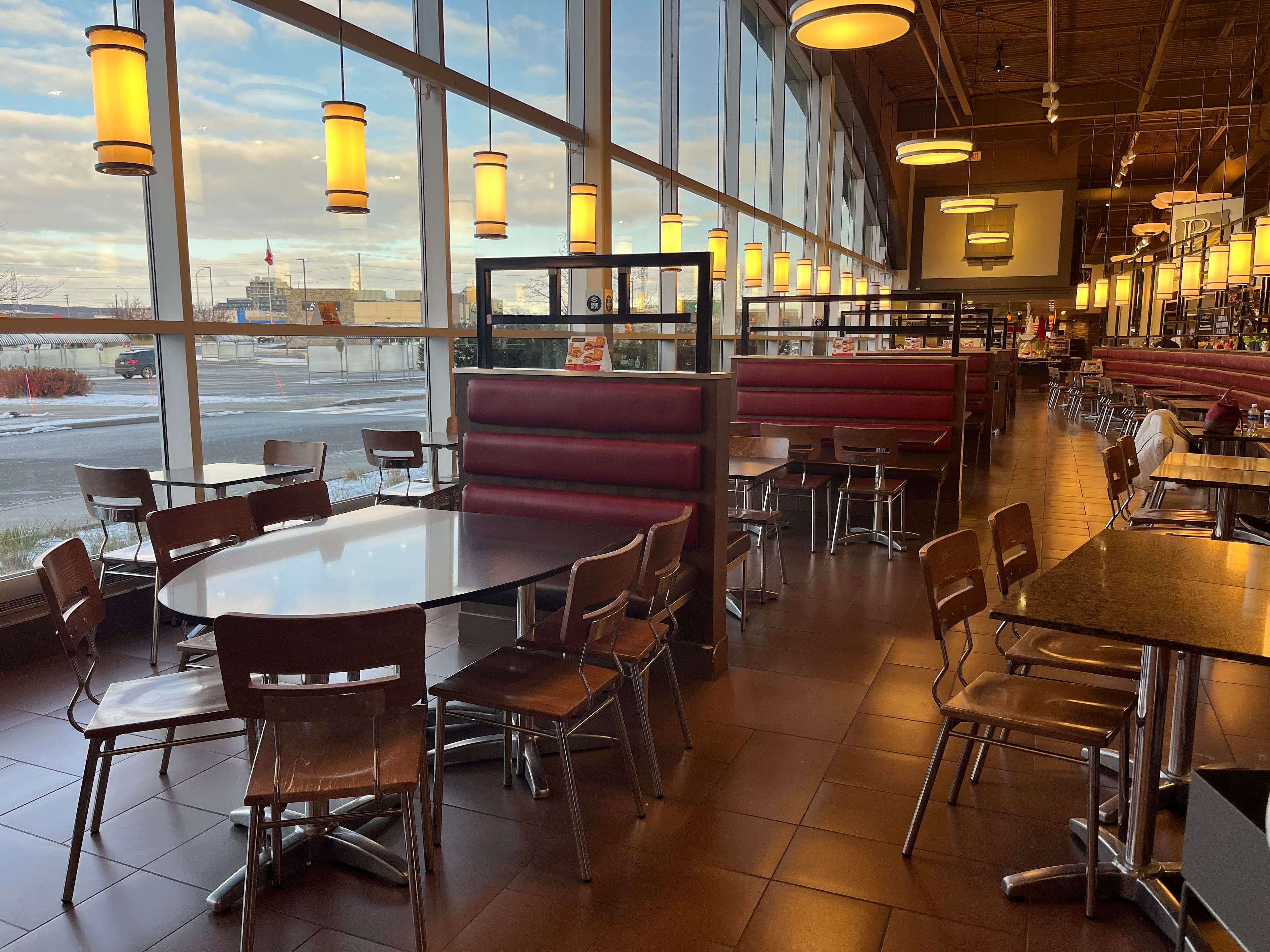 Burlington, ON L7L 0B6,2515 Appleby Line