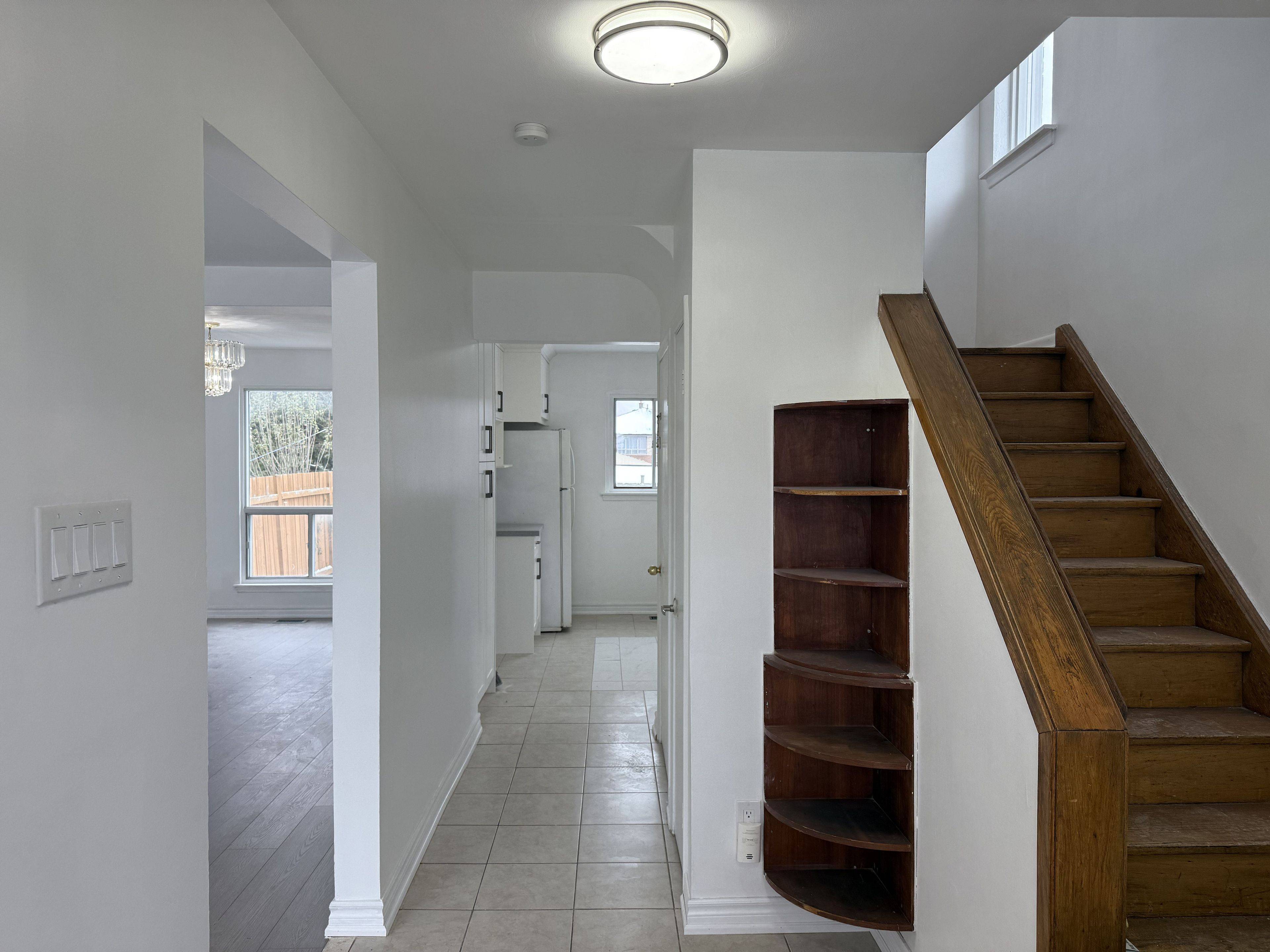 Toronto W10, ON M9V 3A3,12 Felan CRES