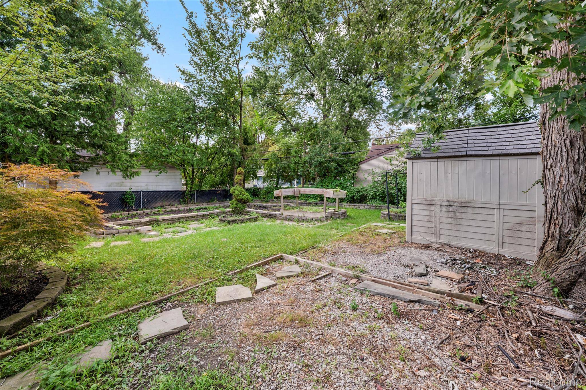 Berkley, MI 48072,1674 Eaton RD