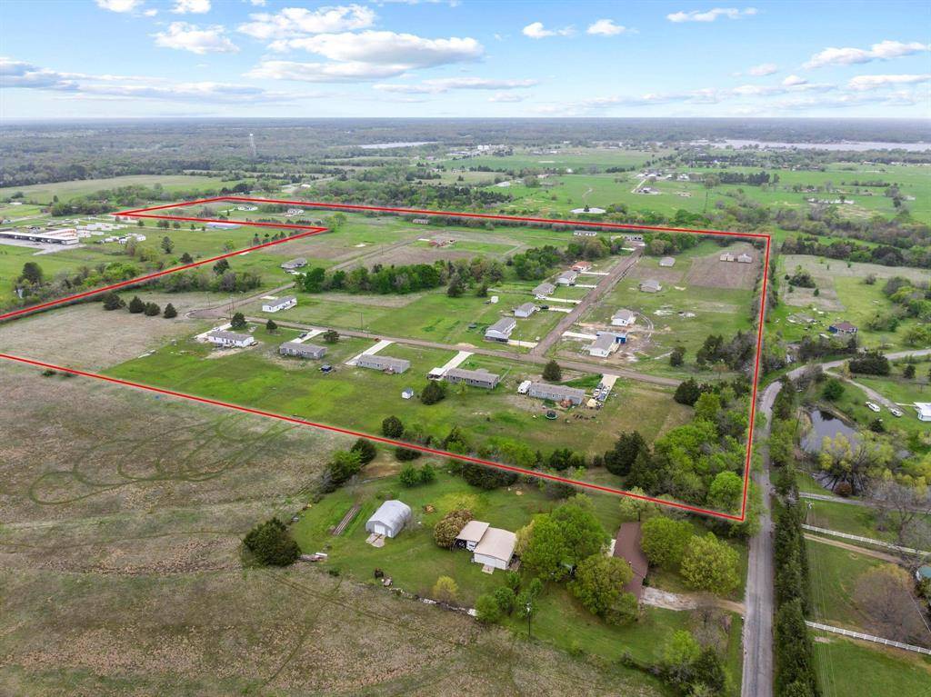 Bonham, TX 75418,388 Duvall Street