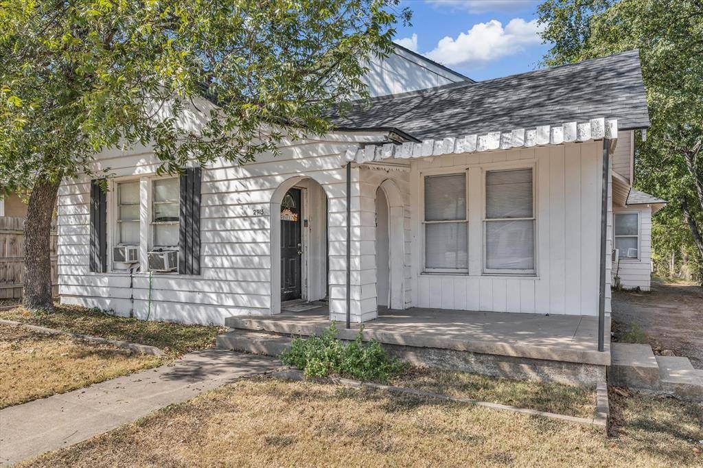 Waco, TX 76707,2104 MAPLE. Avenue