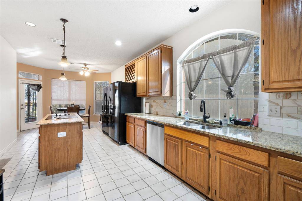 Dallas, TX 75249,8343 High Brush Drive