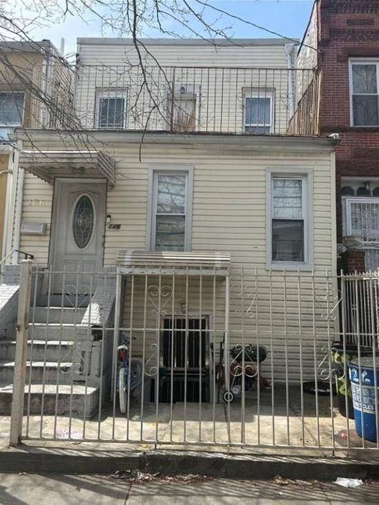Brooklyn, NY 11208,126 Crystal ST