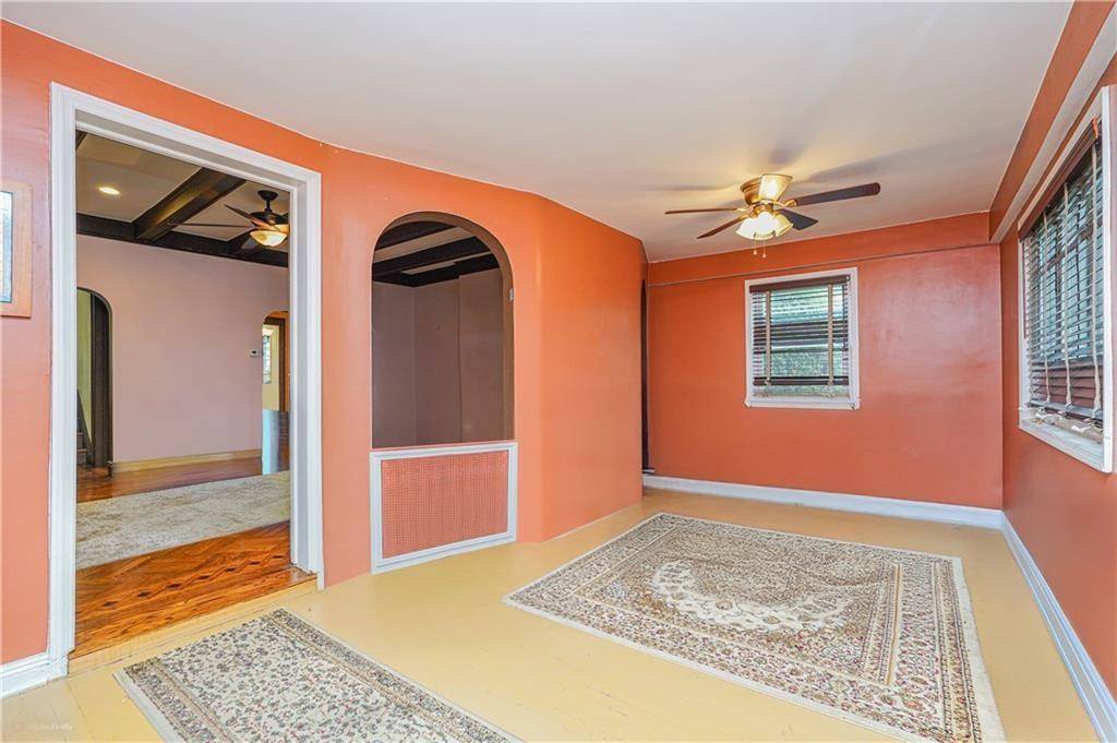 Brooklyn, NY 11230,33 Wellington CT