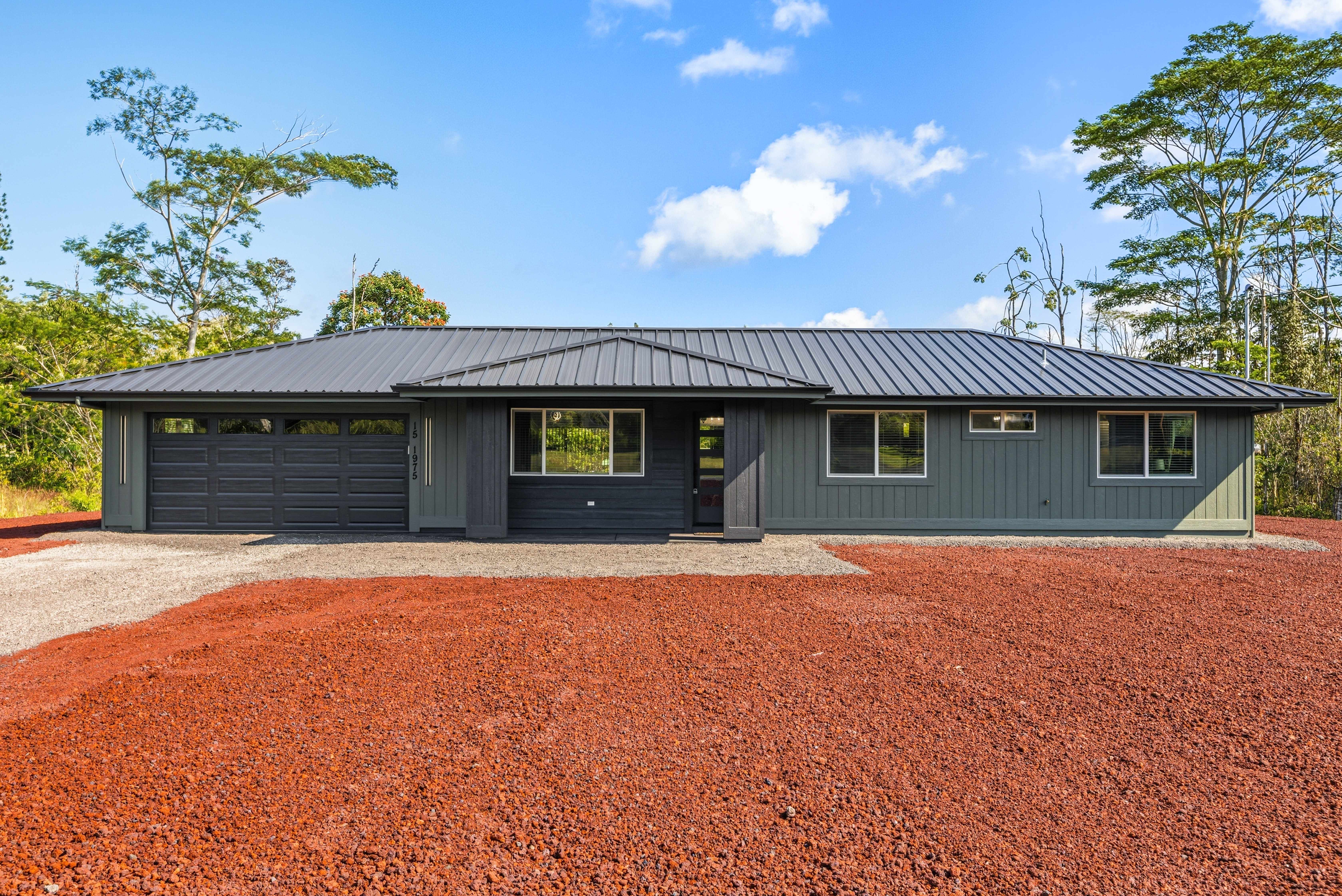 Keaau, HI 96749,15-1975 28TH AVE