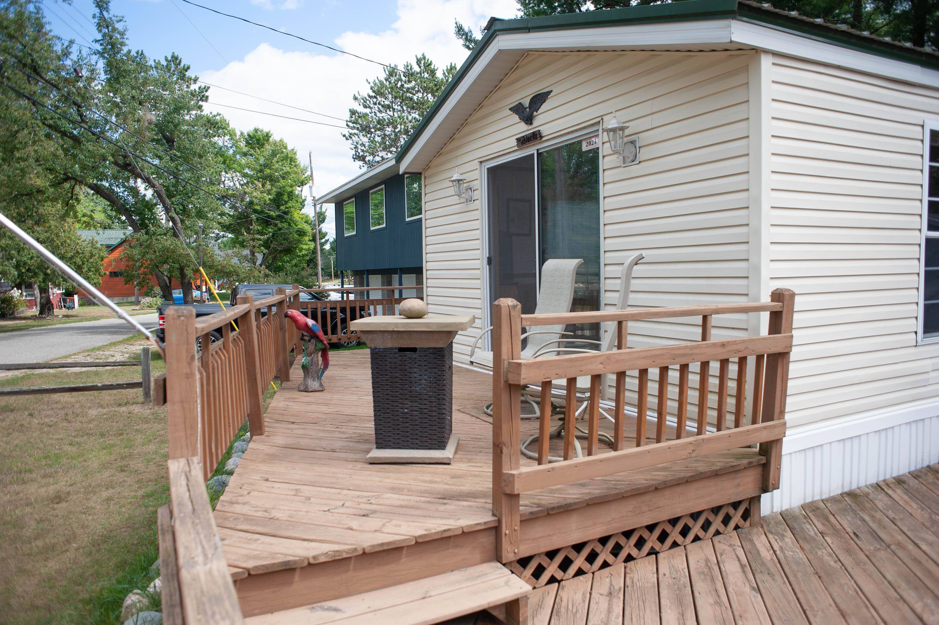 Lake, MI 48632,10711 S Shore DR