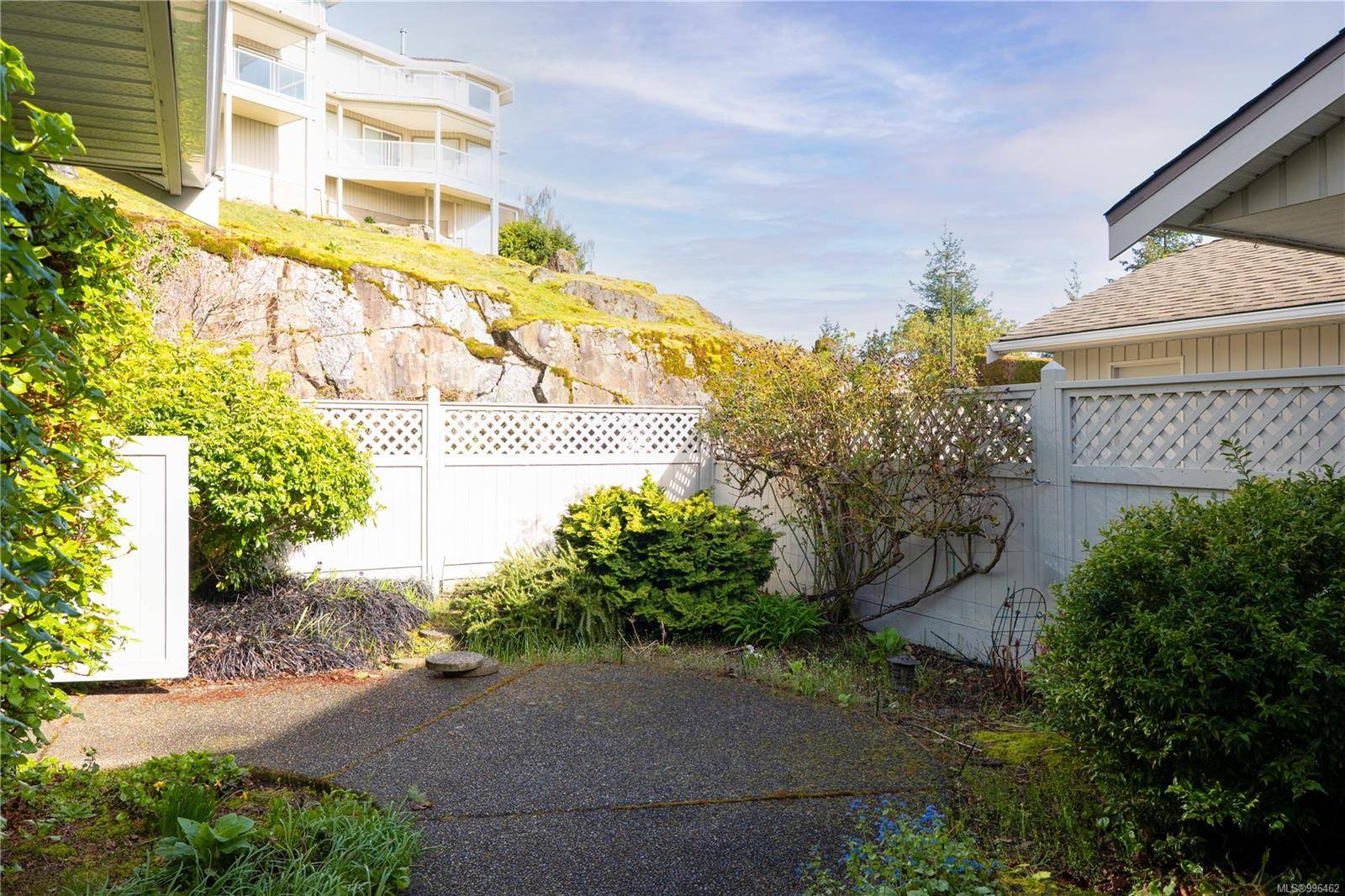 Nanaimo, BC V9T 5V2,3222 Partridge Pl