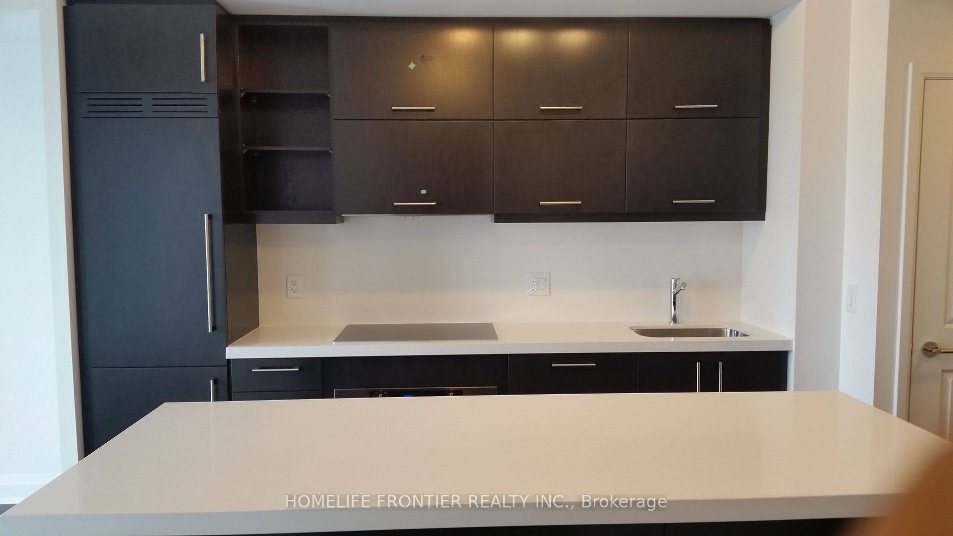 Toronto C01, ON M5S 0A6,1080 Bay ST #3106