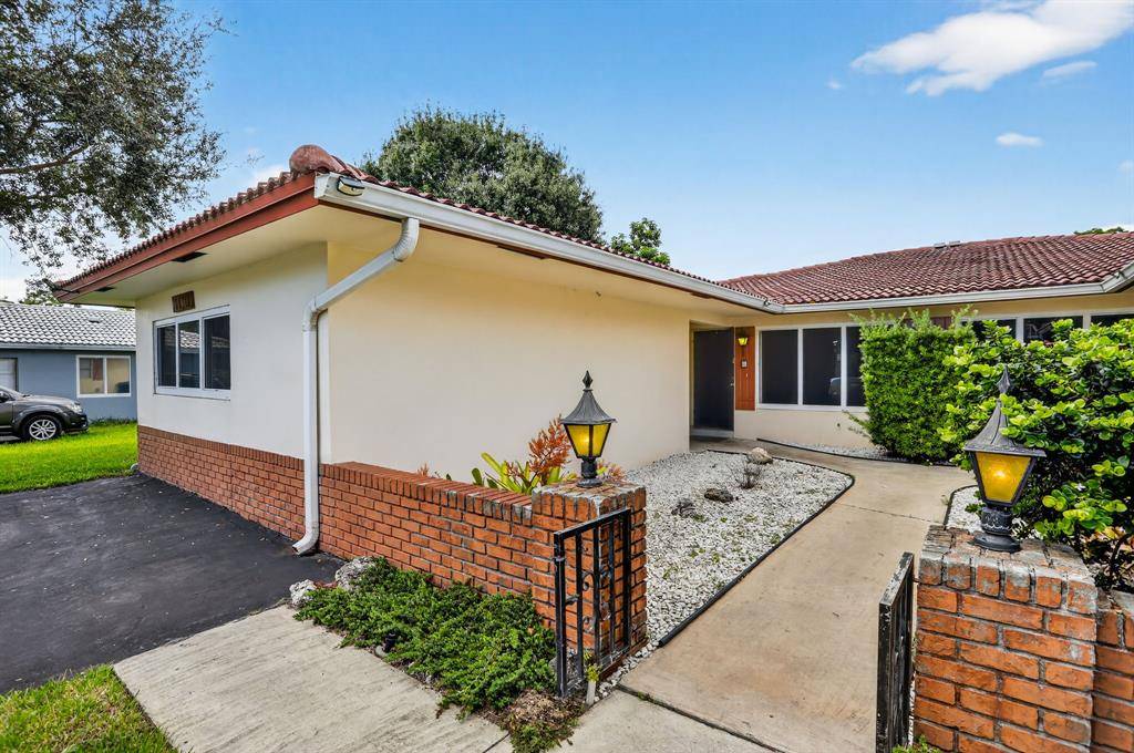 Coral Springs, FL 33065,10071 NW 36th St