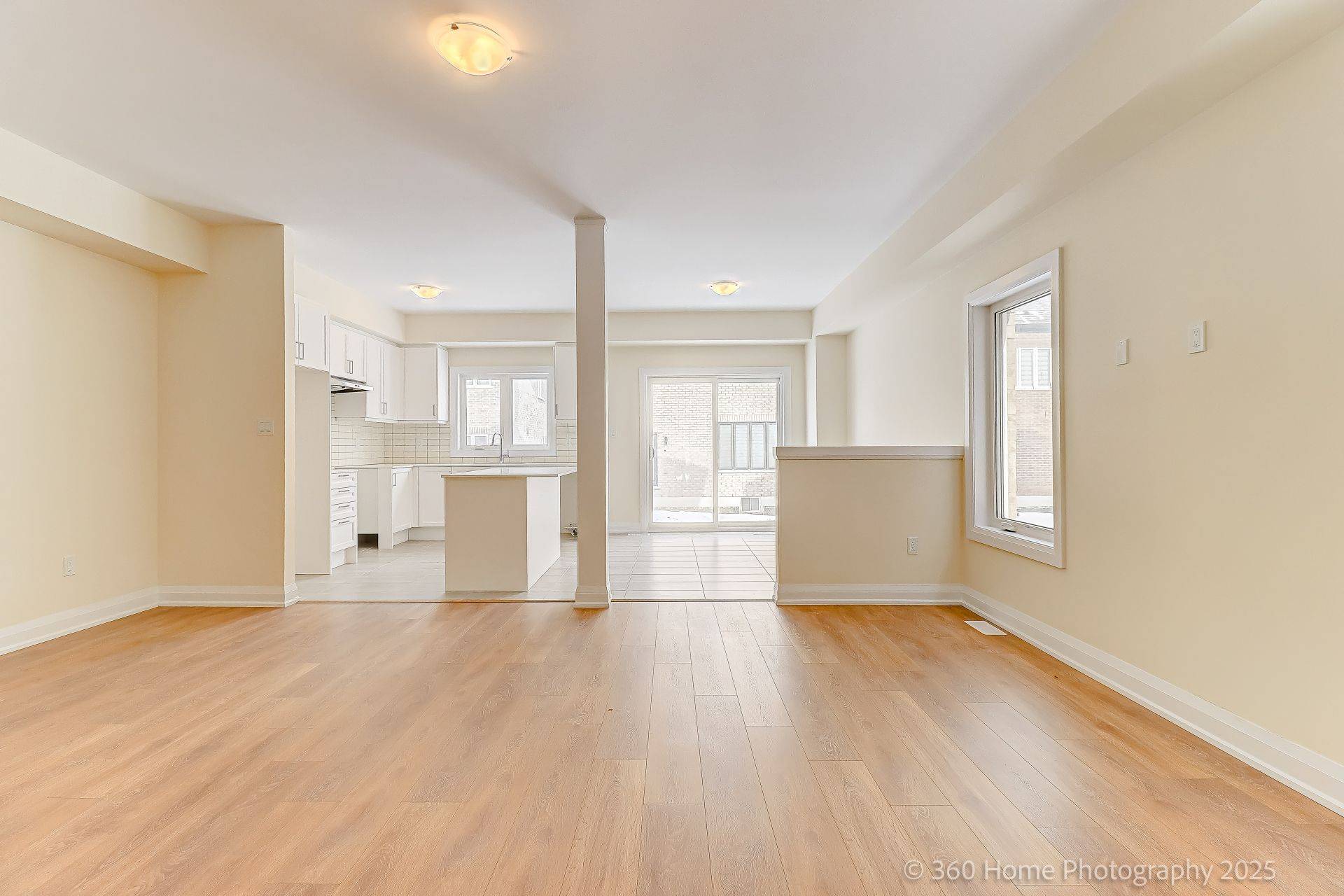 Richmond Hill, ON L4E 1N2,160 Seguin ST