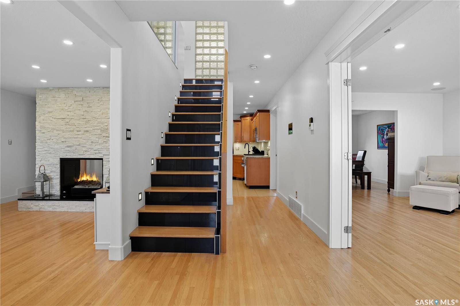 Regina, SK S4S 6R2,34 Leslie PLACE