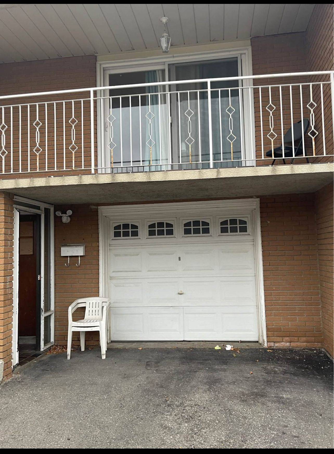 Brampton, ON L6V 3H1,39 Fallway RD #Basement