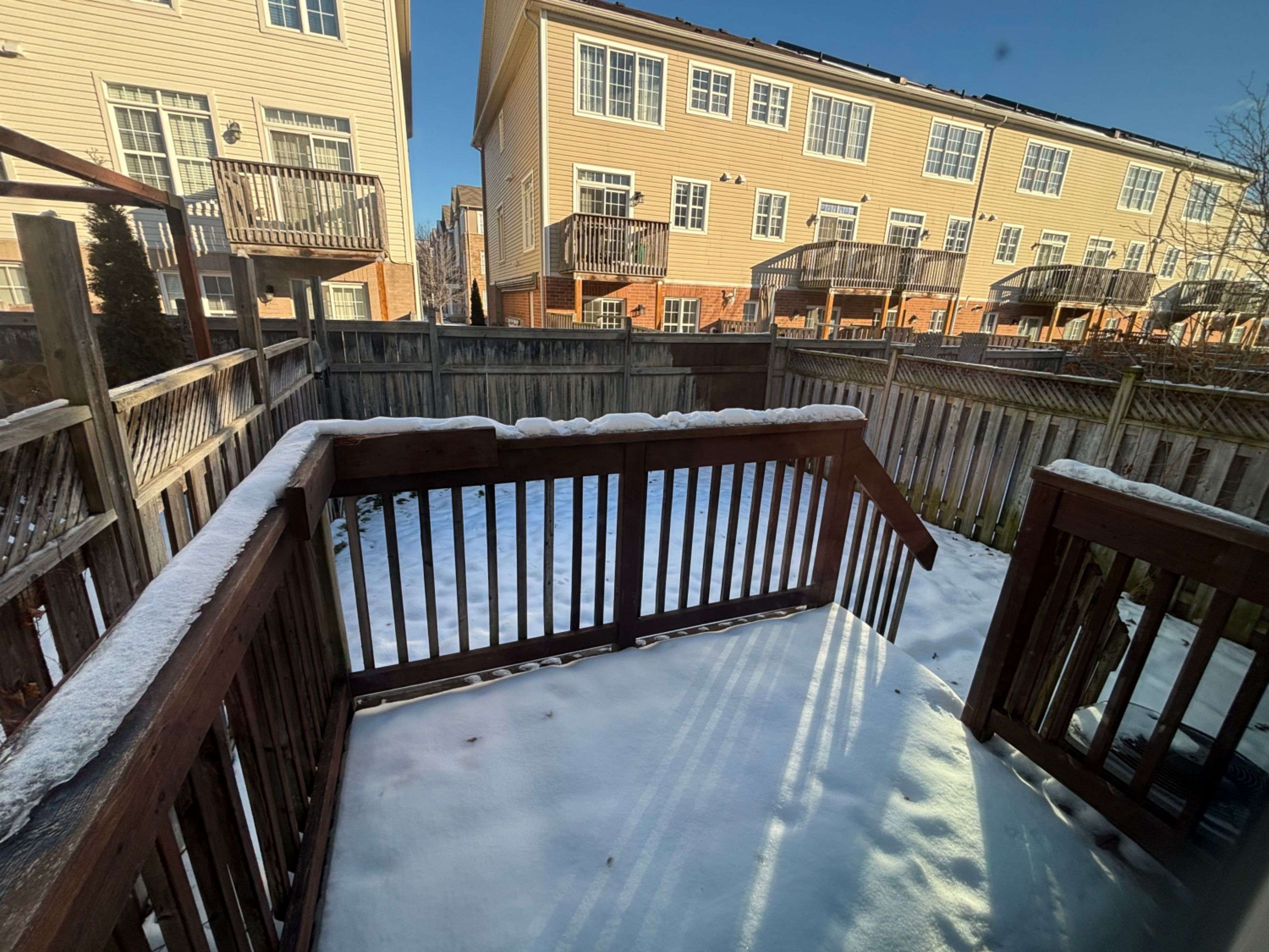 Burlington, ON L7M 0K8,3319 Mikalda RD