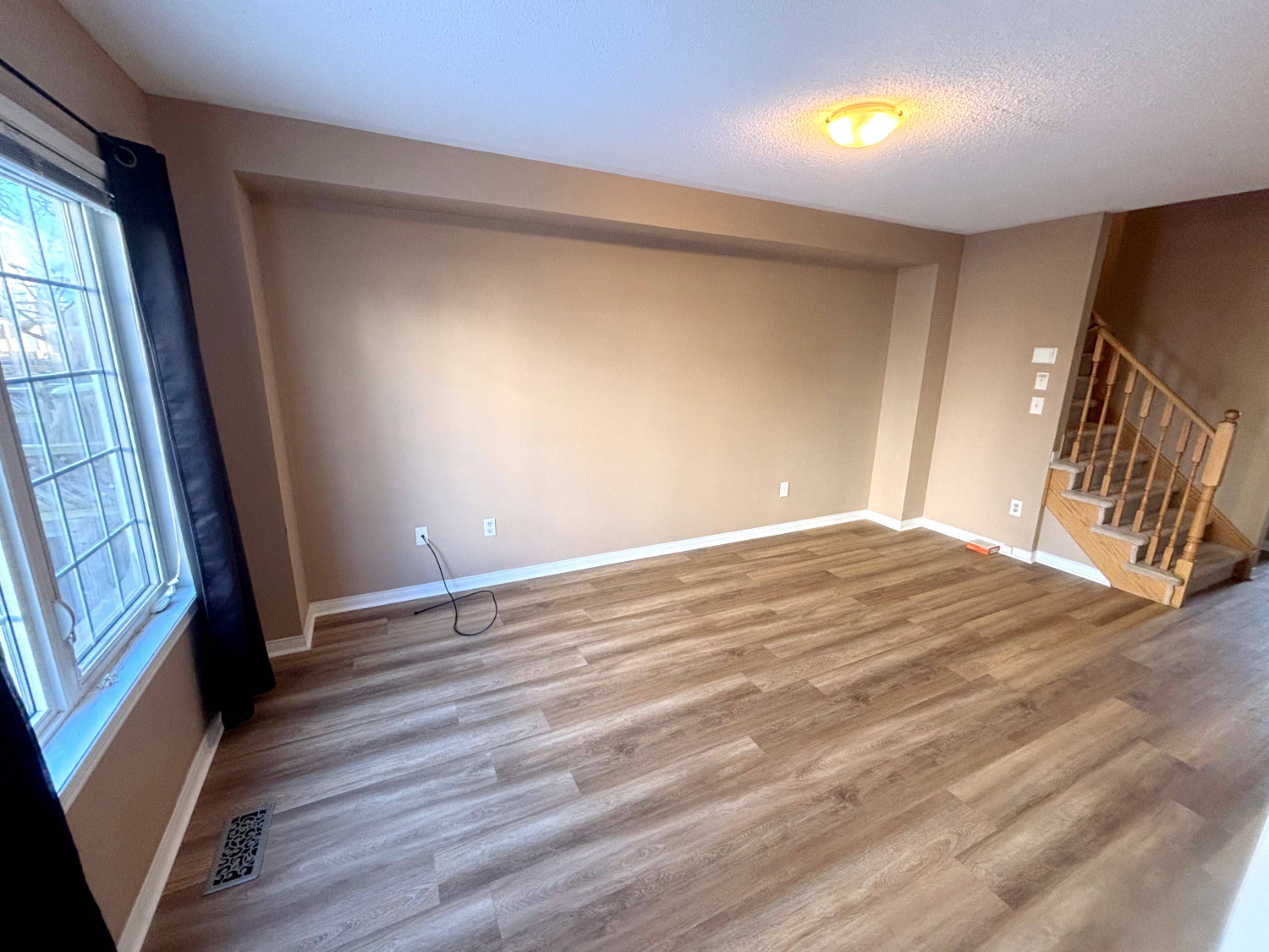 Burlington, ON L7M 0K8,3319 Mikalda RD