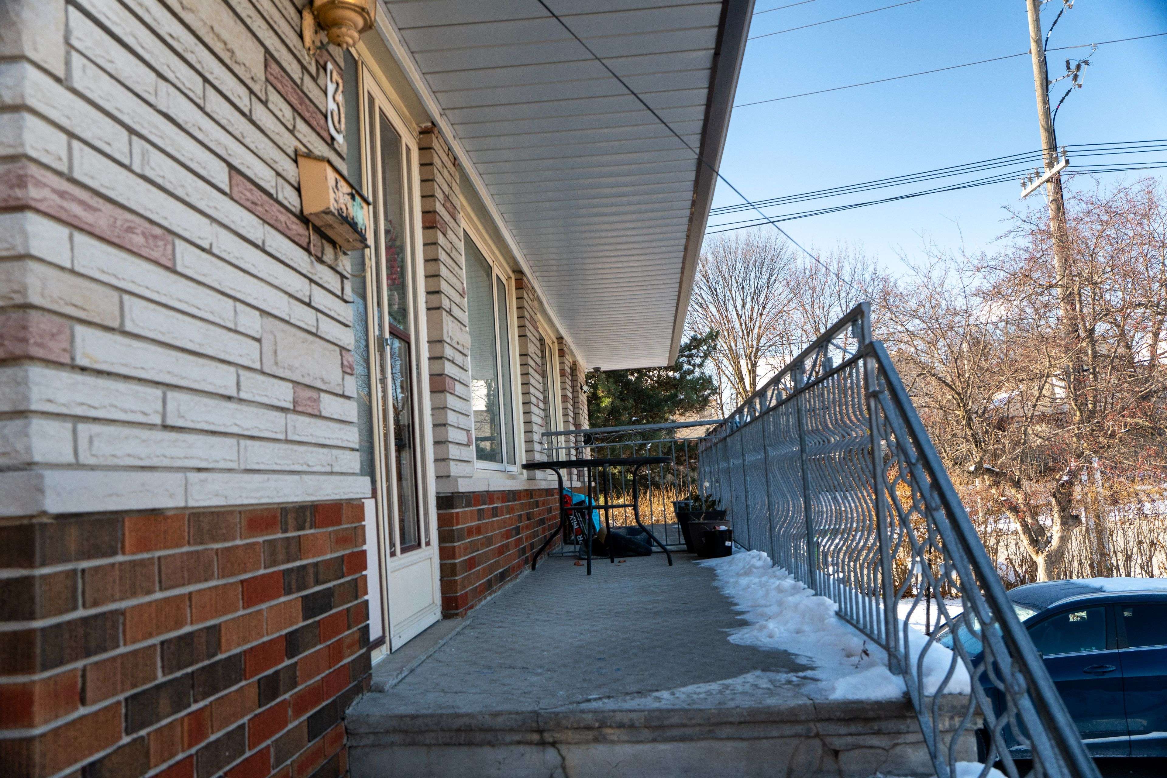 Toronto W10, ON M9V 1M8,3 Lakeland DR