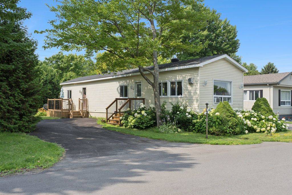 Greely - Metcalfe - Osgoode - Vernon And Area, ON K4P 1C7,1036 Vista Barrett Private