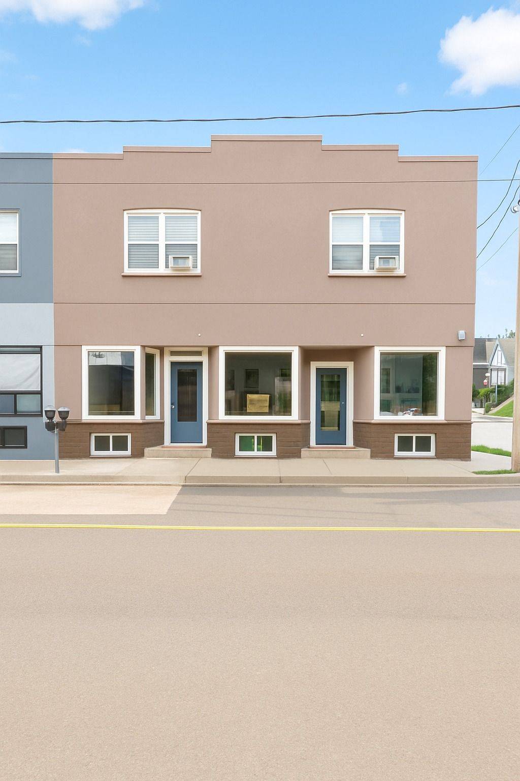 Hamilton, ON L8L 3B8,907 Barton ST E #1