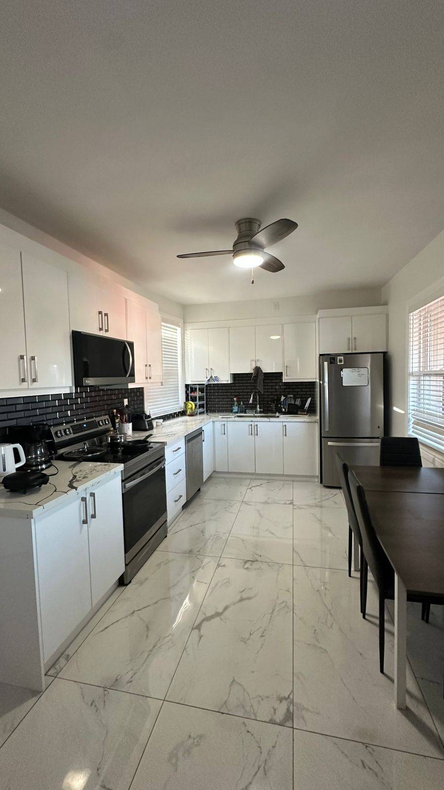 Hamilton, ON L8L 3B8,907 Barton ST E #1