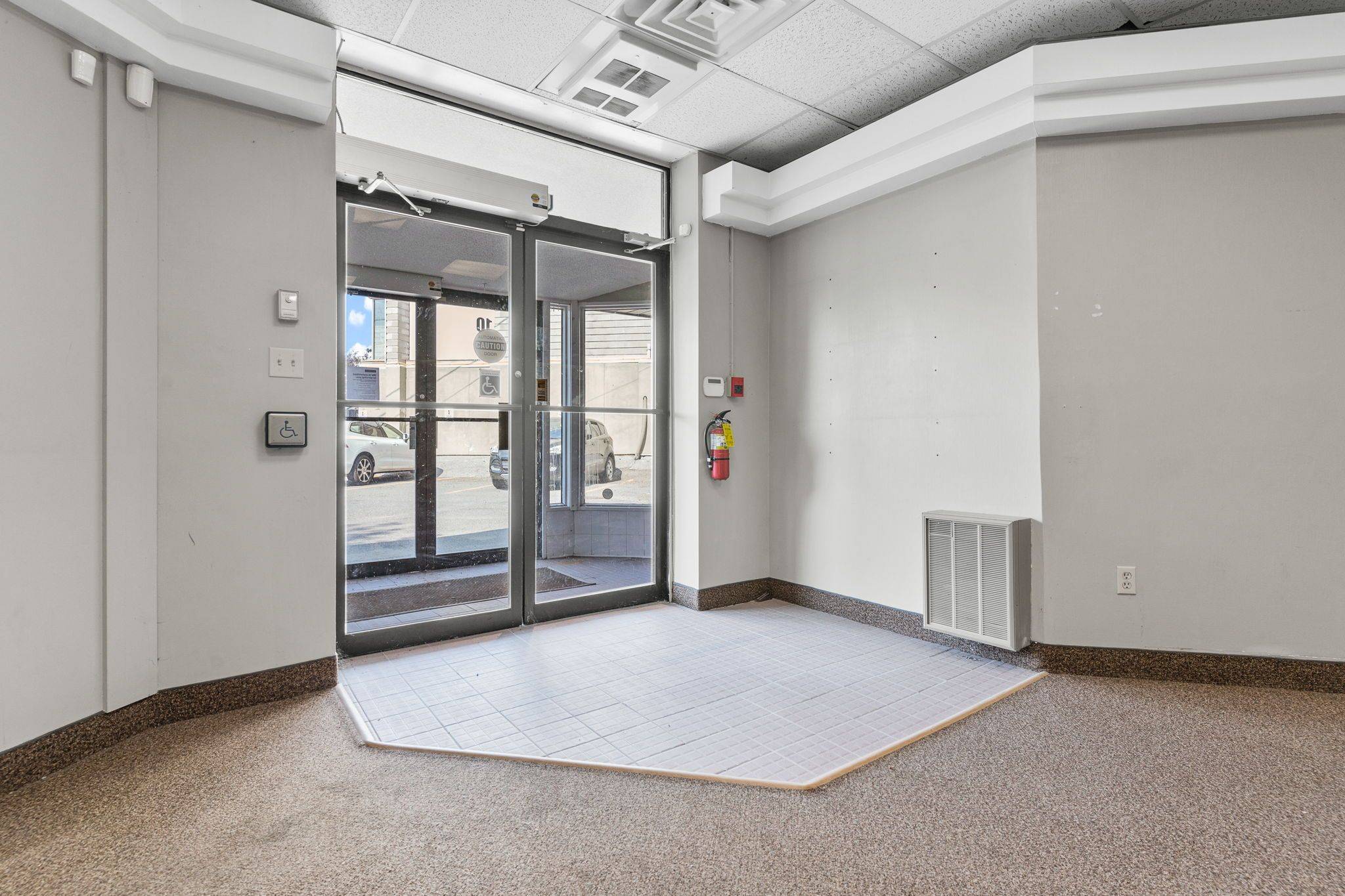 Dysart Et Al, ON K0M 1S0,50 York ST #2