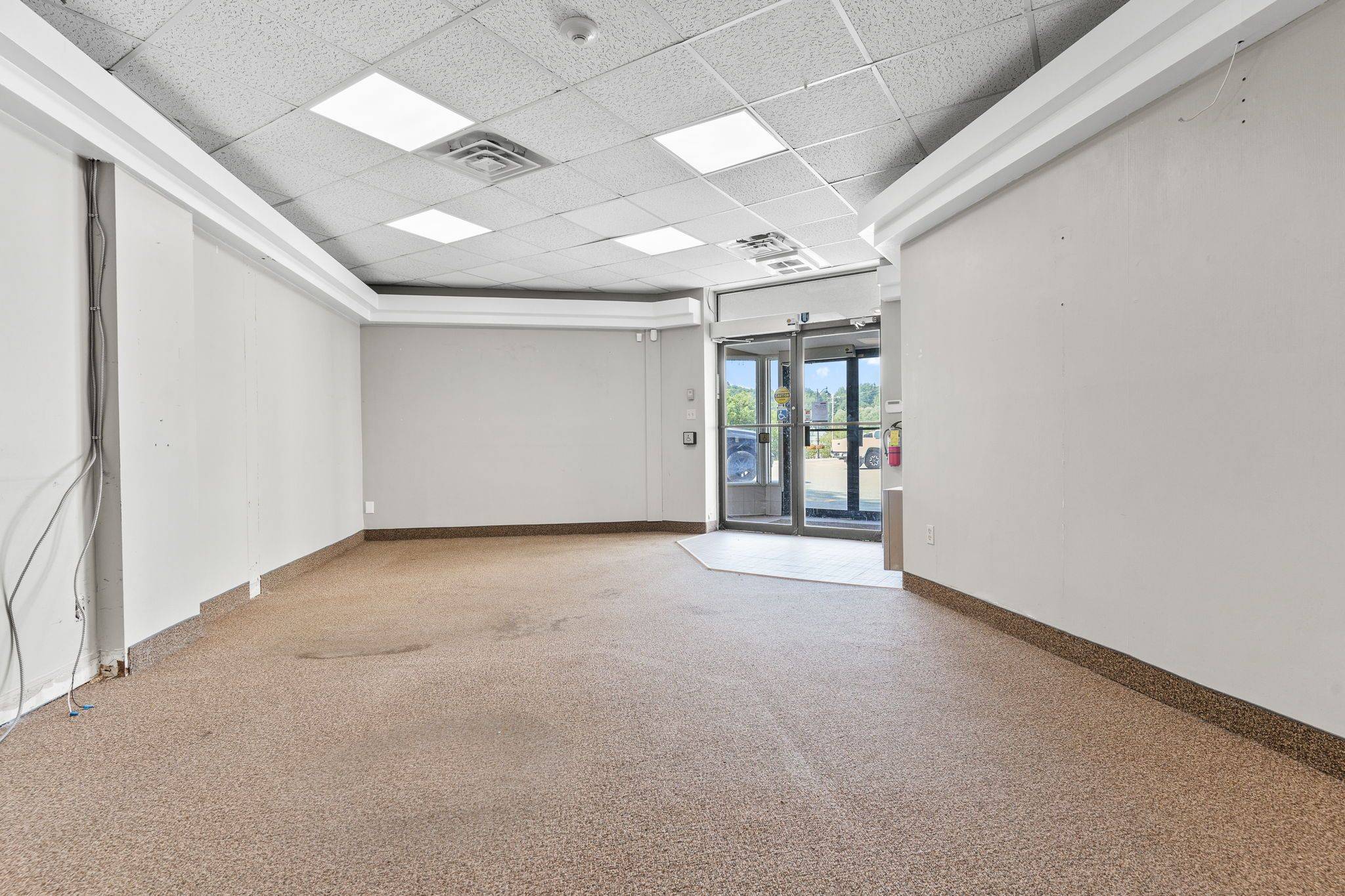 Dysart Et Al, ON K0M 1S0,50 York ST #2