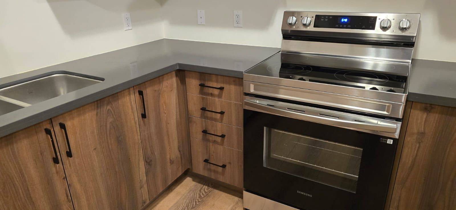 Cambridge, ON N1T 0H3,38 Kingbird Common