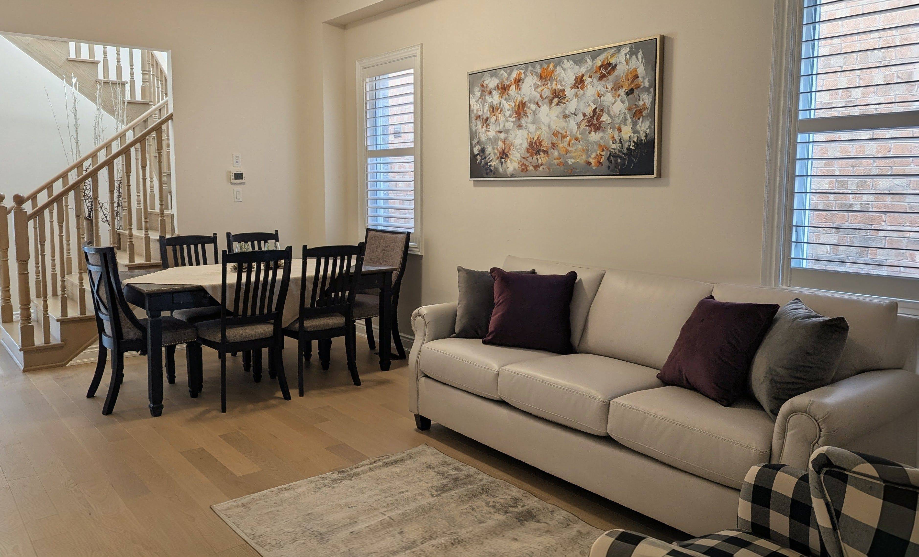 Hamilton, ON L8B 1Y5,66 Granite Ridge TRL