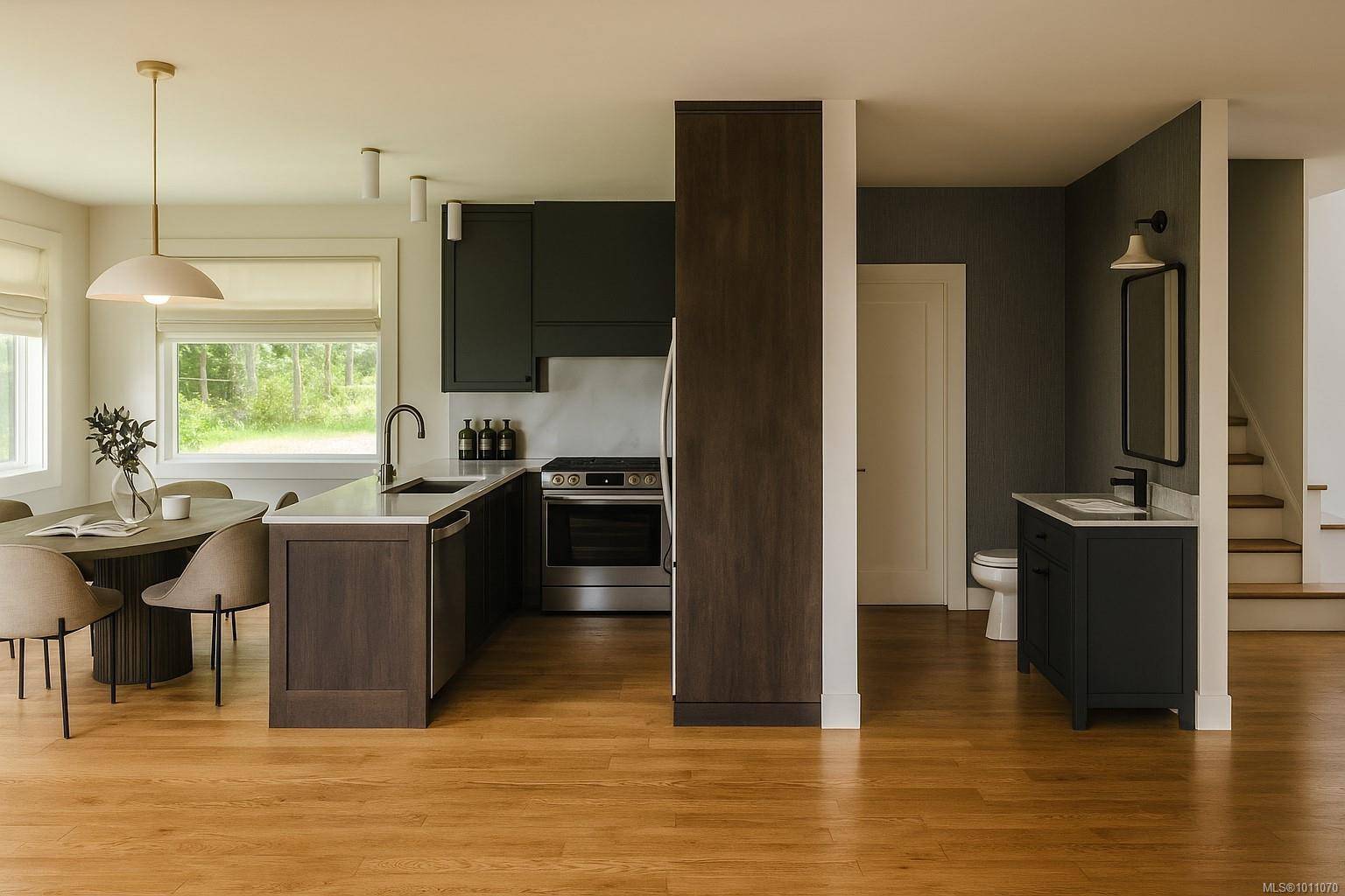 Comox, BC V9M 4H9,875 Grumman Pl #B-SL2