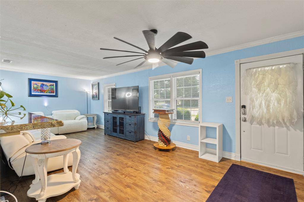 Burleson, TX 76028,102 NE Murphy Road