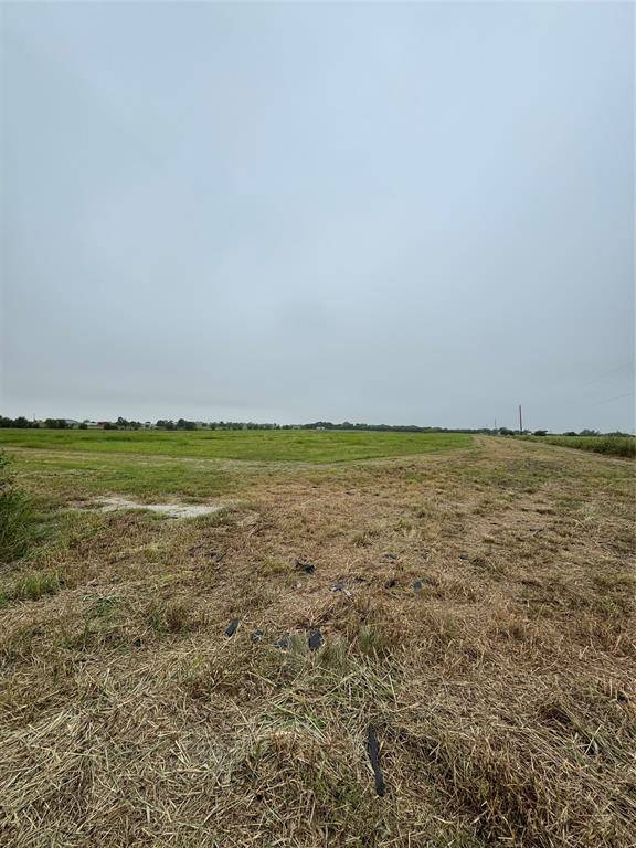 Grandview, TX 76050,10328 County Road 418