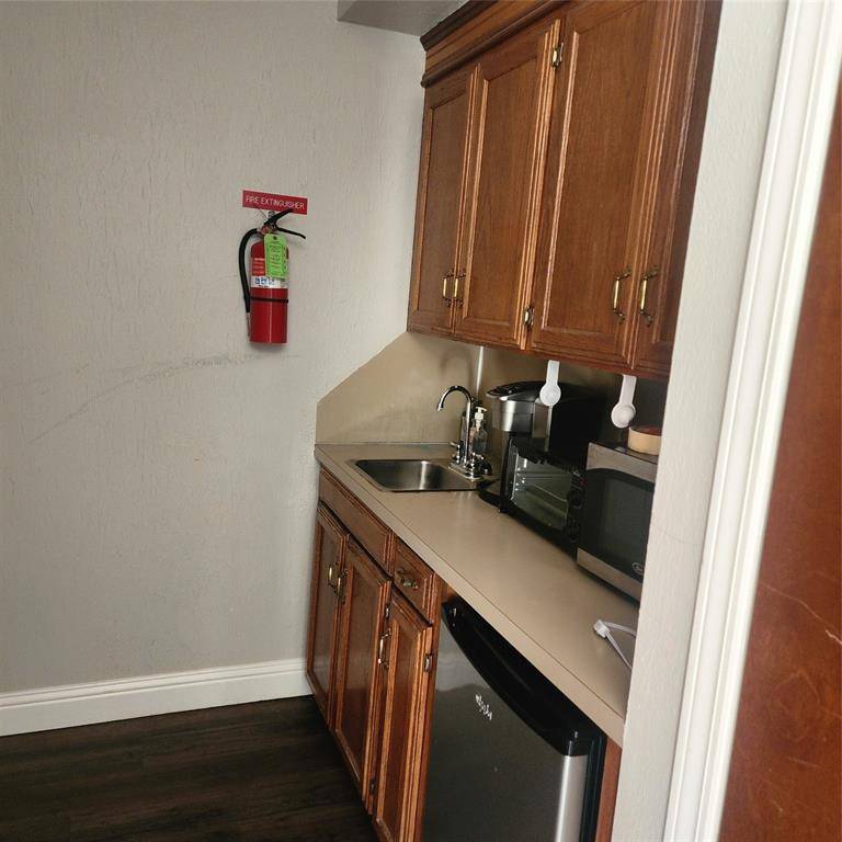 Shreveport, LA 71108,3939 Linwood Avenue