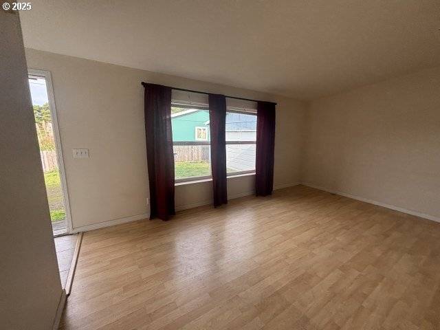 Waldport, OR 97394,1209 NW BAYSHORE DR