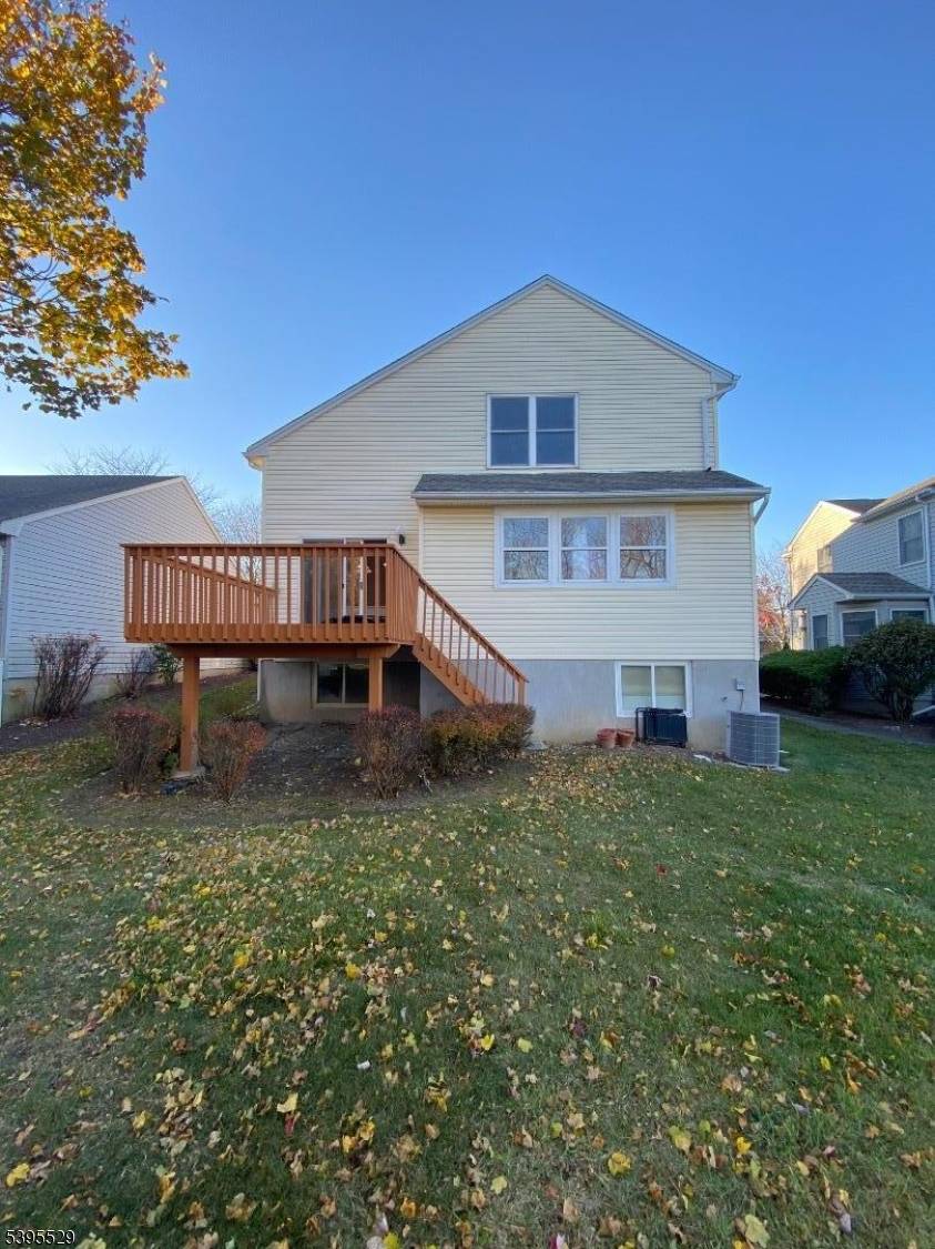 Hardyston Twp., NJ 07419,16 Mountain View Ct