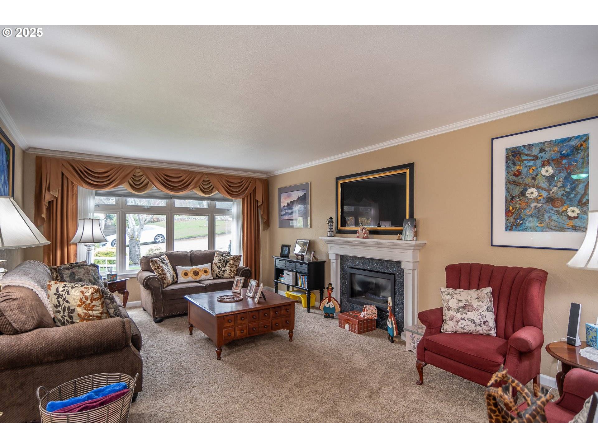 Roseburg, OR 97471,1821 NW SELLWOOD ST