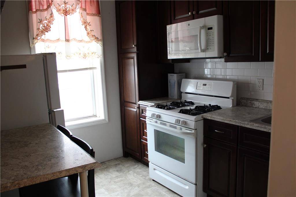 Brooklyn, NY 11219,914 62nd ST