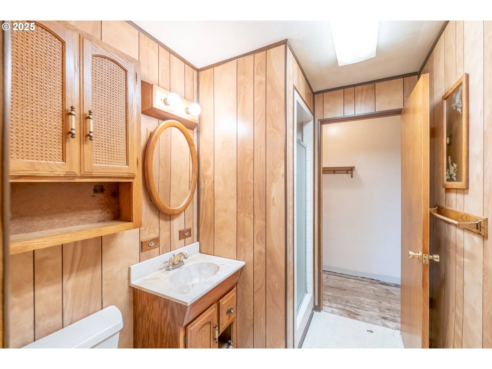 Salem, OR 97302,468 IDYLWOOD DR