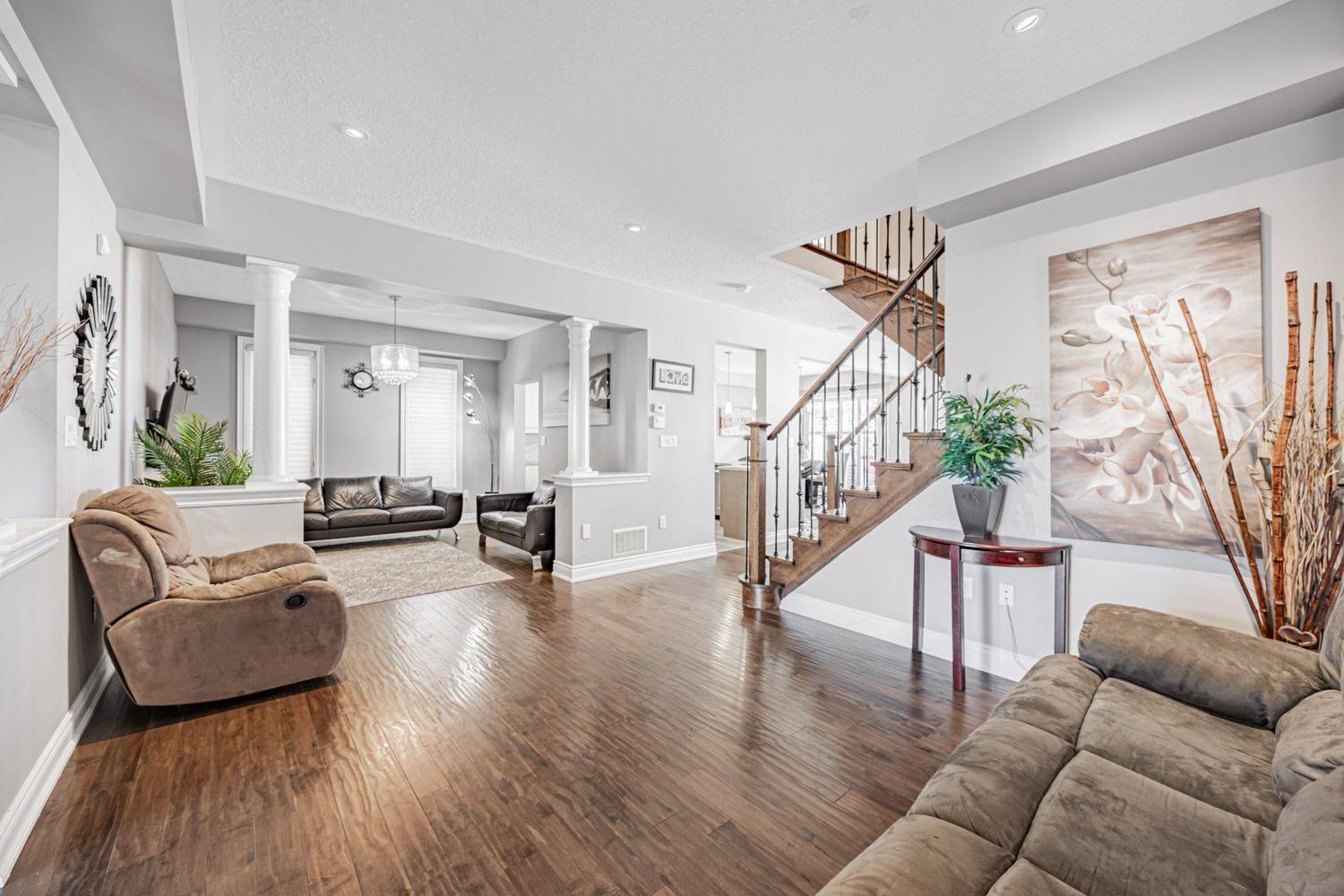 Clarington, ON L1E 0G8,11 Elmer Adams DR